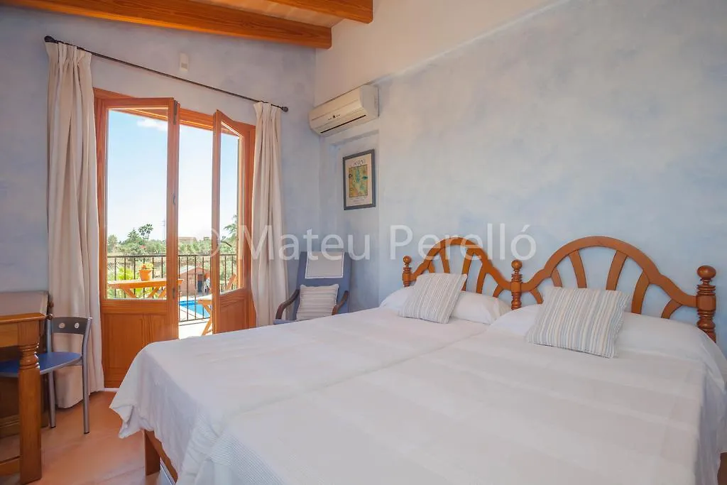 Villa Santa Eulalia カン・ピカフォルト スペイン